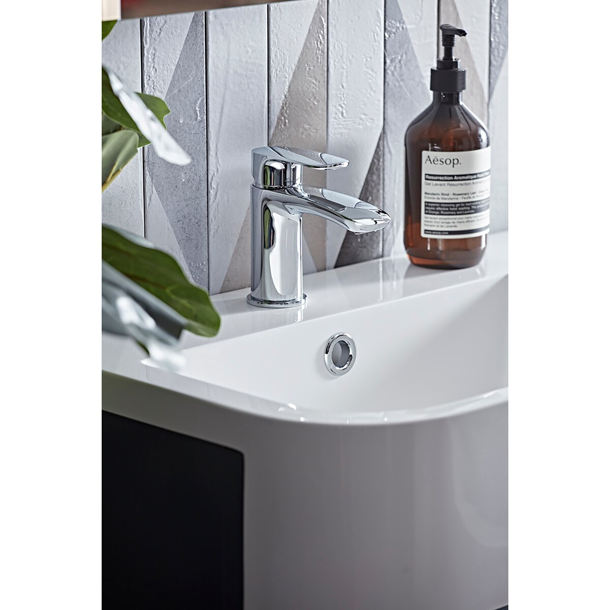 Tavistock Avid Basin Mixer Tap with Click Waste