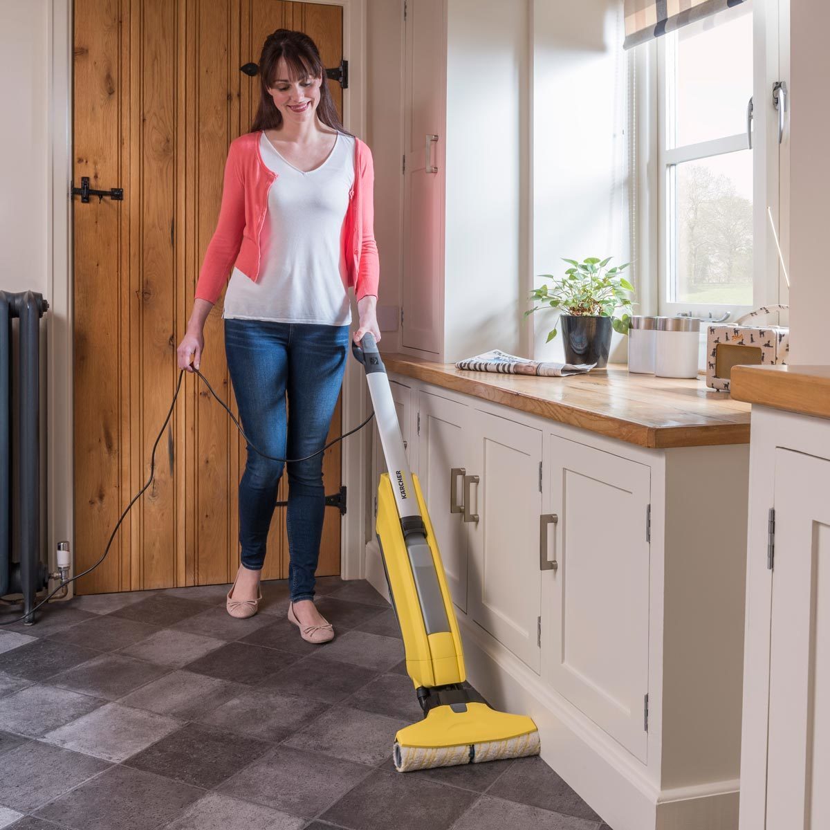 Karcher FC5 Hard Floor Cleaner with 2 x 500ml Detergent Costco UK