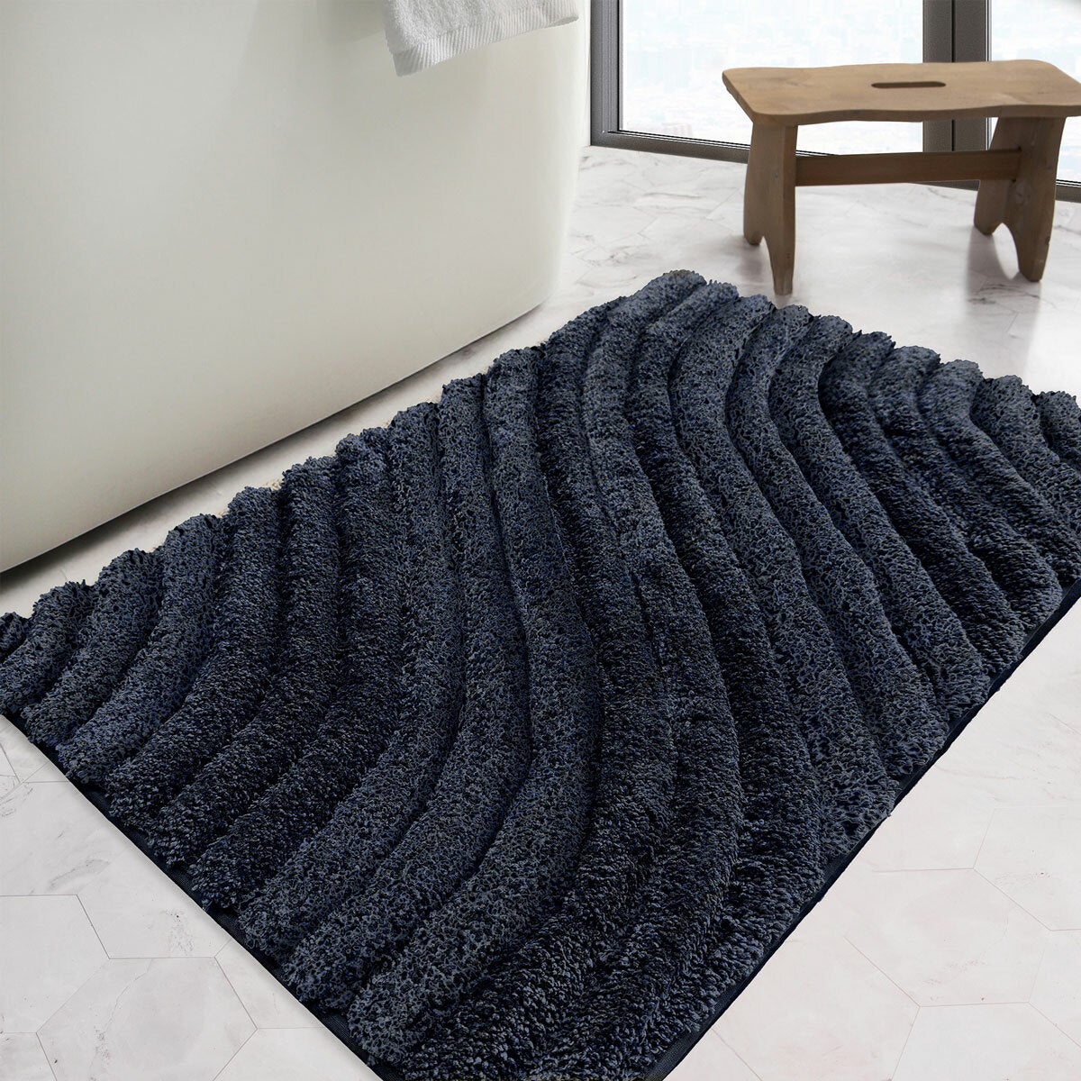 Safdie Tufted Wave Blue Bath Mat, 56 x 91 cm Safdie Tufted Wave Blue Bath Mat, 56 x 91 cm