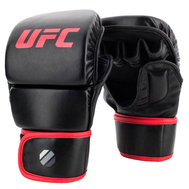 UFC Stand Bag Stand and Gloves and Bag Kit UFC Stand Bag Stand and Gloves and Bag Kit