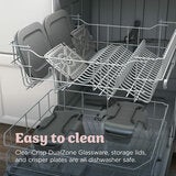 Lifestyle image showing easy to clean Lifestyle image showing easy to clean