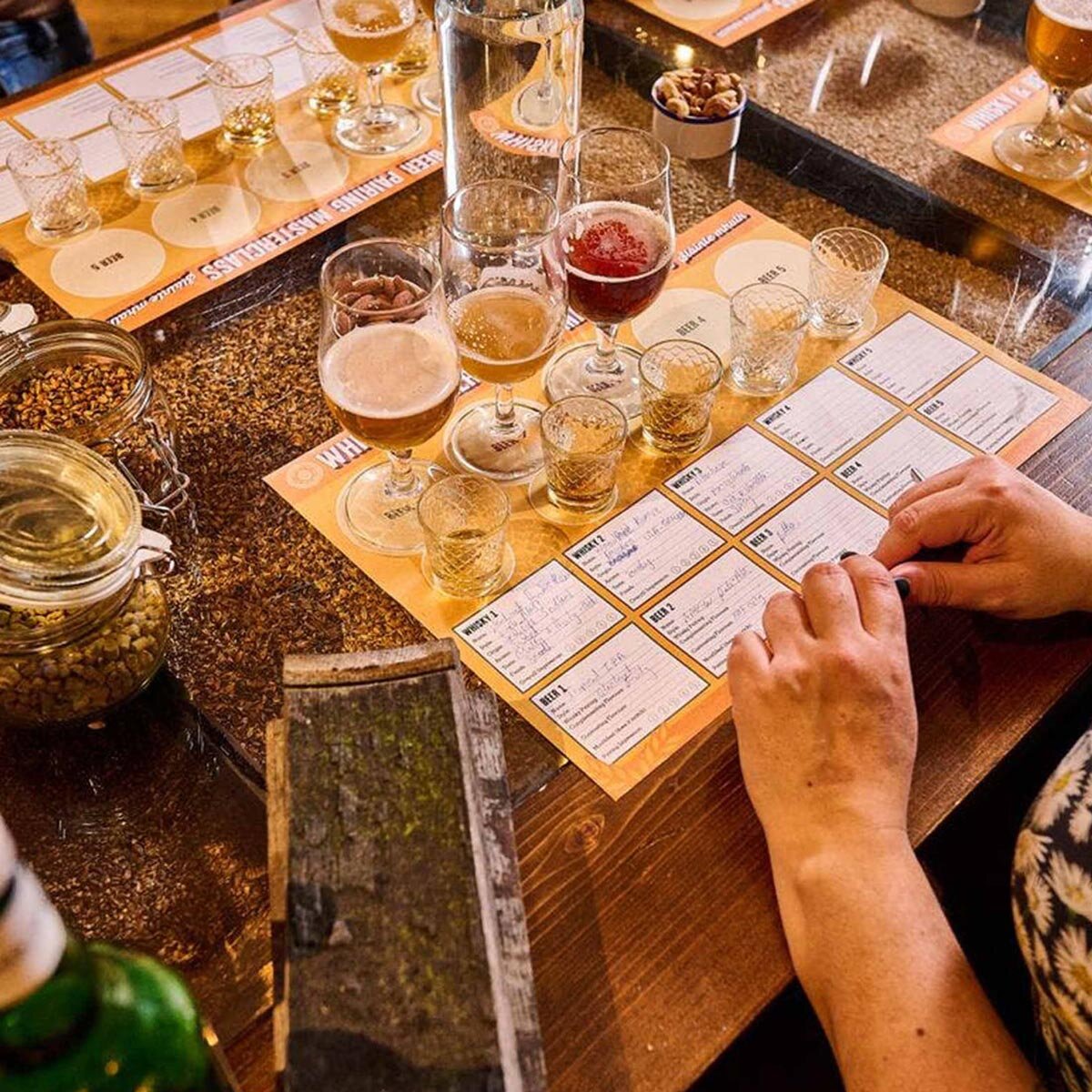 Virgin Experience Days Brewhouse & Kitchen Whisky and Beer Masterclass with Meal for Two