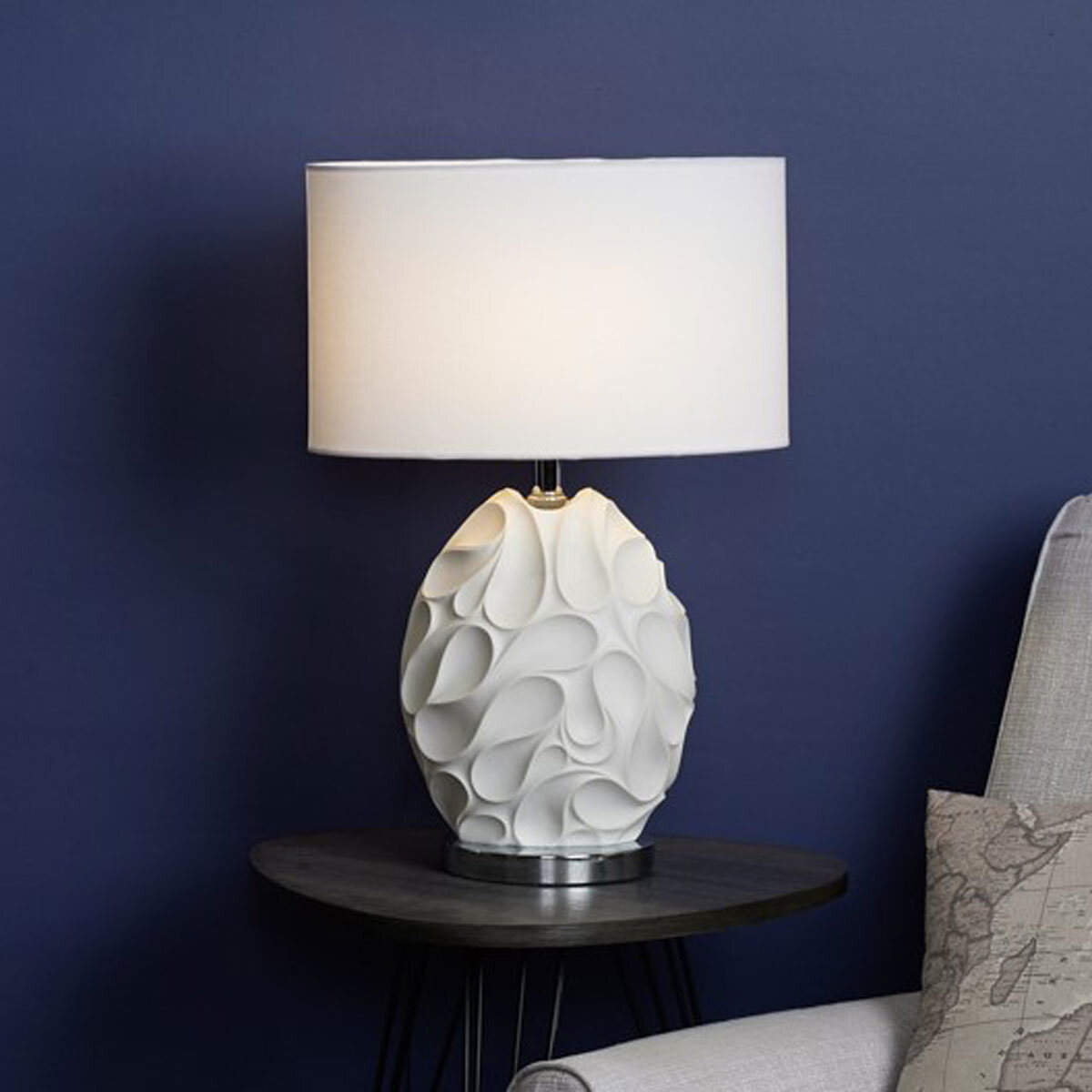 Zachary Oval Table Lamp White With Shade