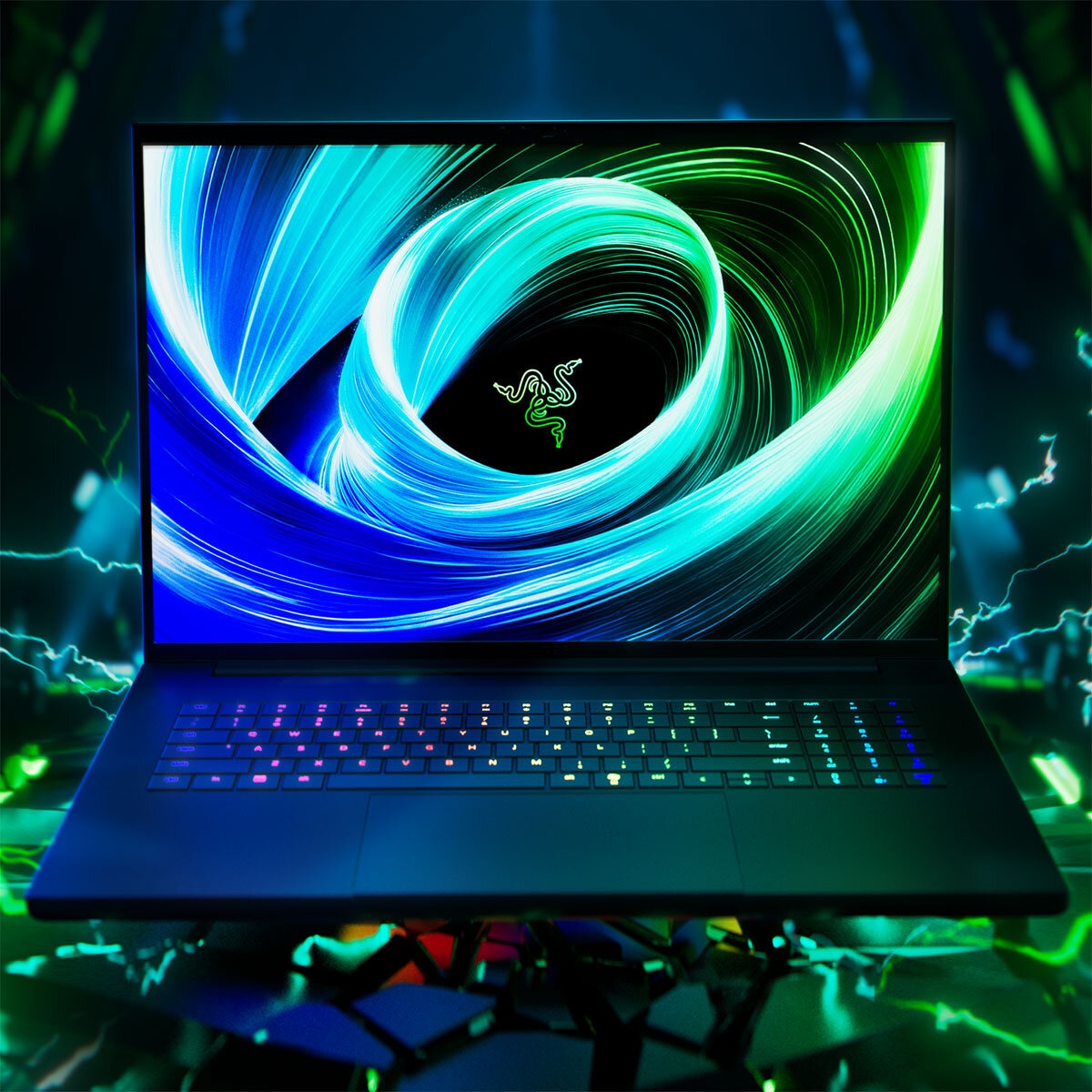 Razer Blade 18, Intel Core U9,32GB RAM, 1TB SSD, NVIDIA GeForce RTX 5080, 18 Inch Gaming Laptop