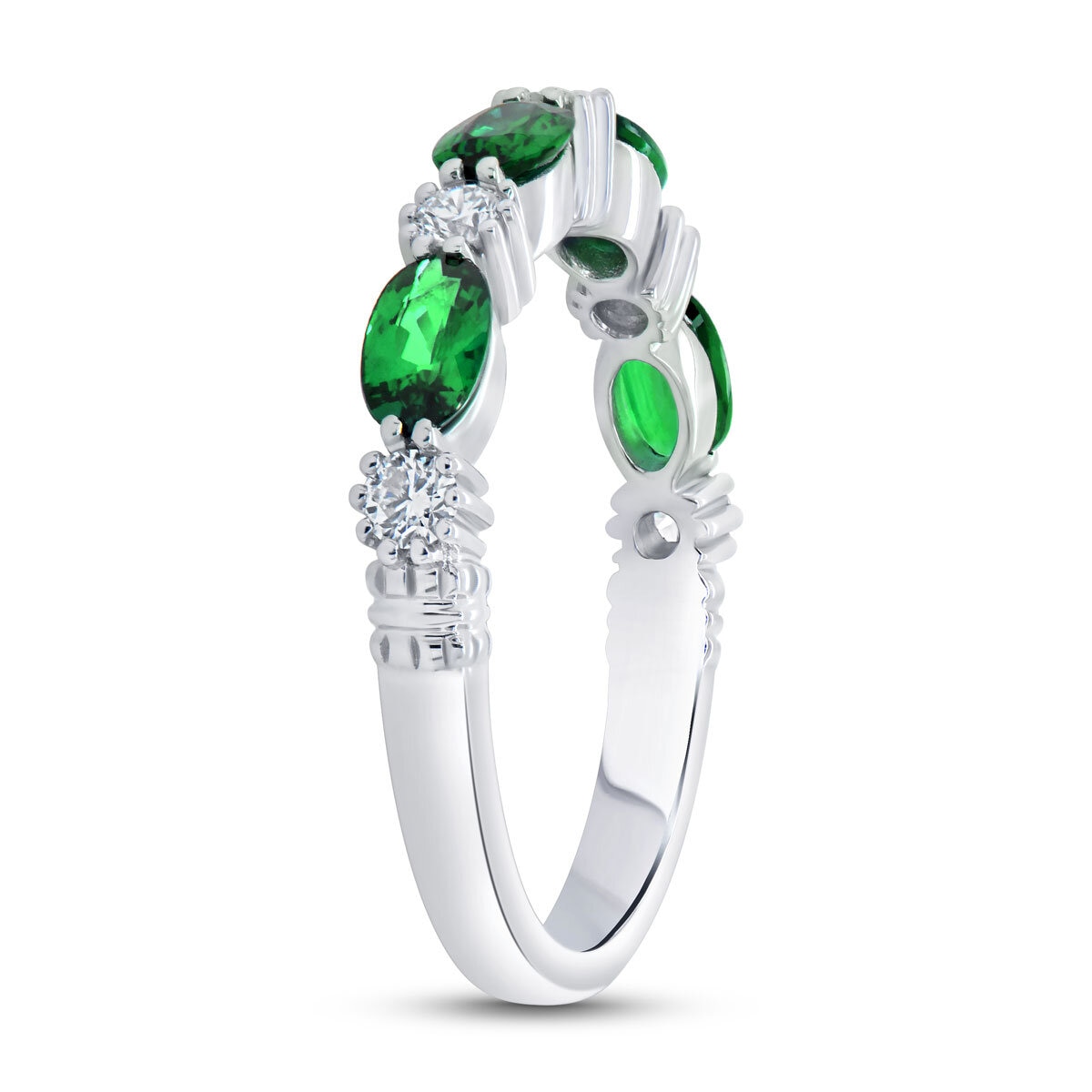 Lab Emerald & 0.25ctw Diamond Ring, 18ct White Gold