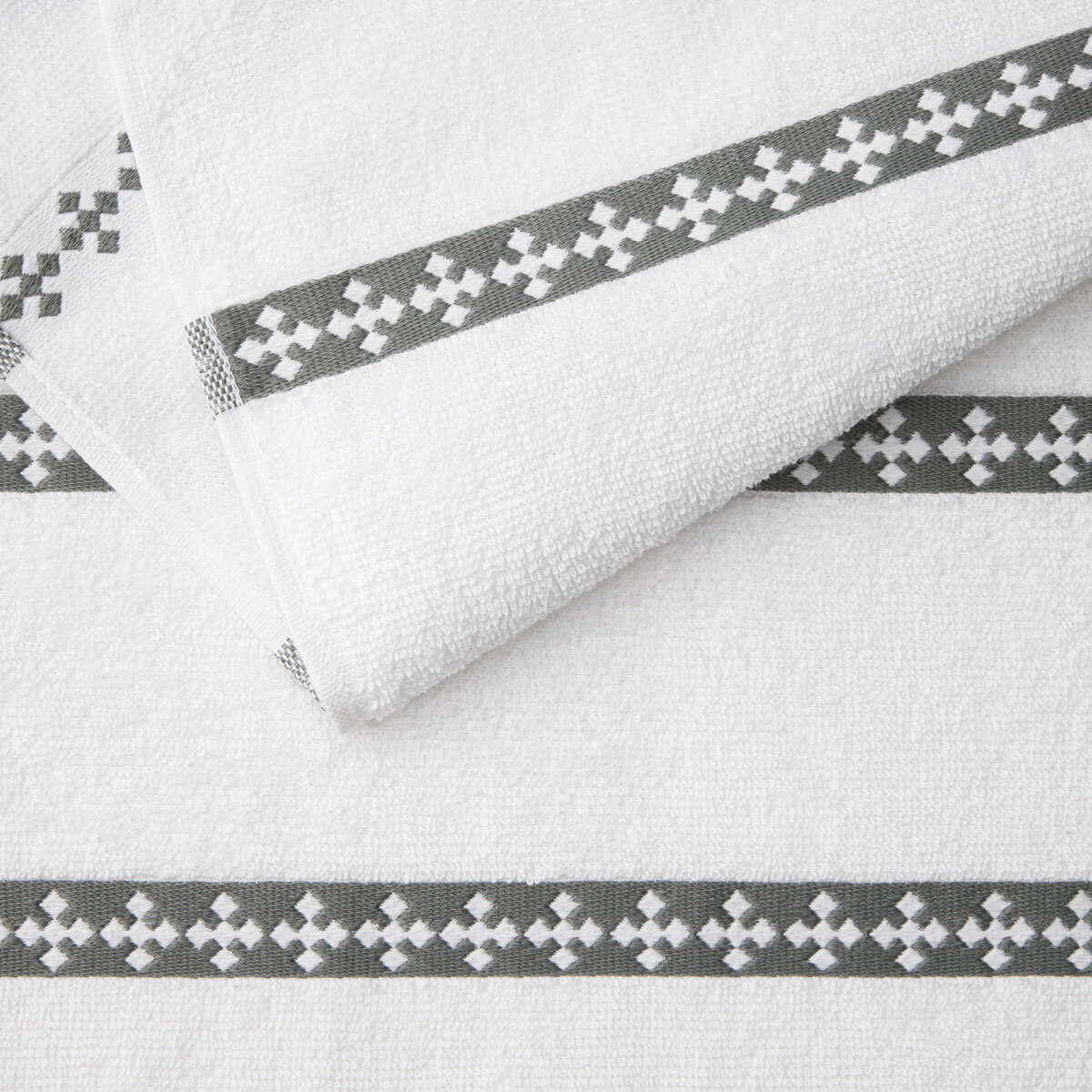 Holiday Kitchen Towel 4 Pack in Reindeer Holiday Kitchen Towel 4 Pack in Reindeer