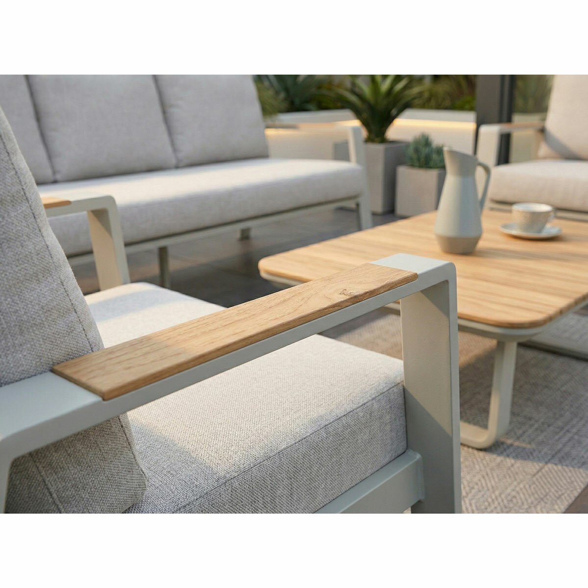 Norfolk Thornbury 4 Piece Seating Set