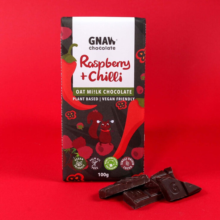 Gnaw Raspberry + Chilli Oat Mylk Chocolate Bar Gnaw Raspberry + Chilli Oat Mylk Chocolate Bar