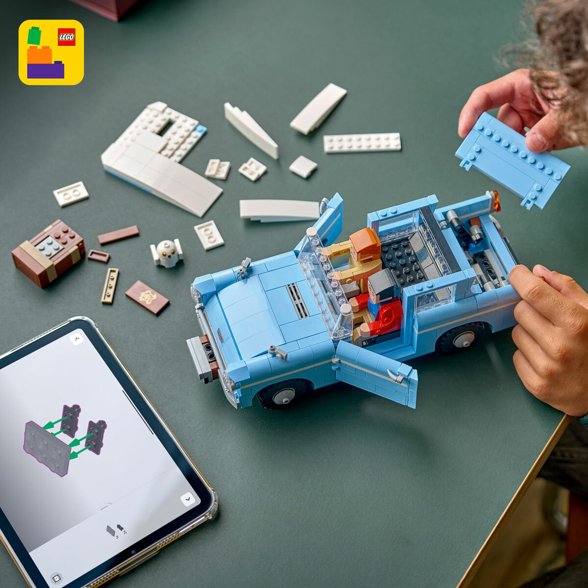 LEGO Harry Potter Enchanted Flying Ford Anglia Model 76470 (14+ Years)