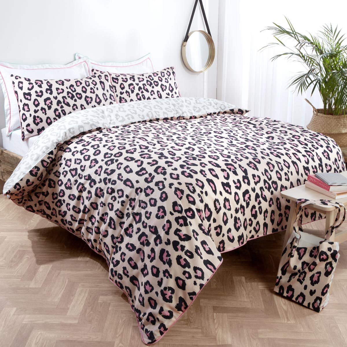 Leopard bedding 2025