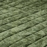 Safdie Crushed Velvet Green Throw , 234 x 244 cm Safdie Crushed Velvet Green Throw , 234 x 244 cm