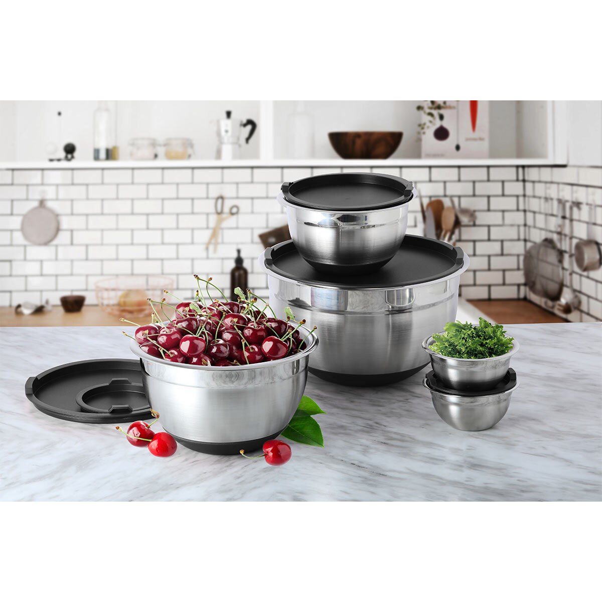 Kirkland Signature Stainless Steel Mixing Bowls, 5 Piece Set with Lids Costco UK