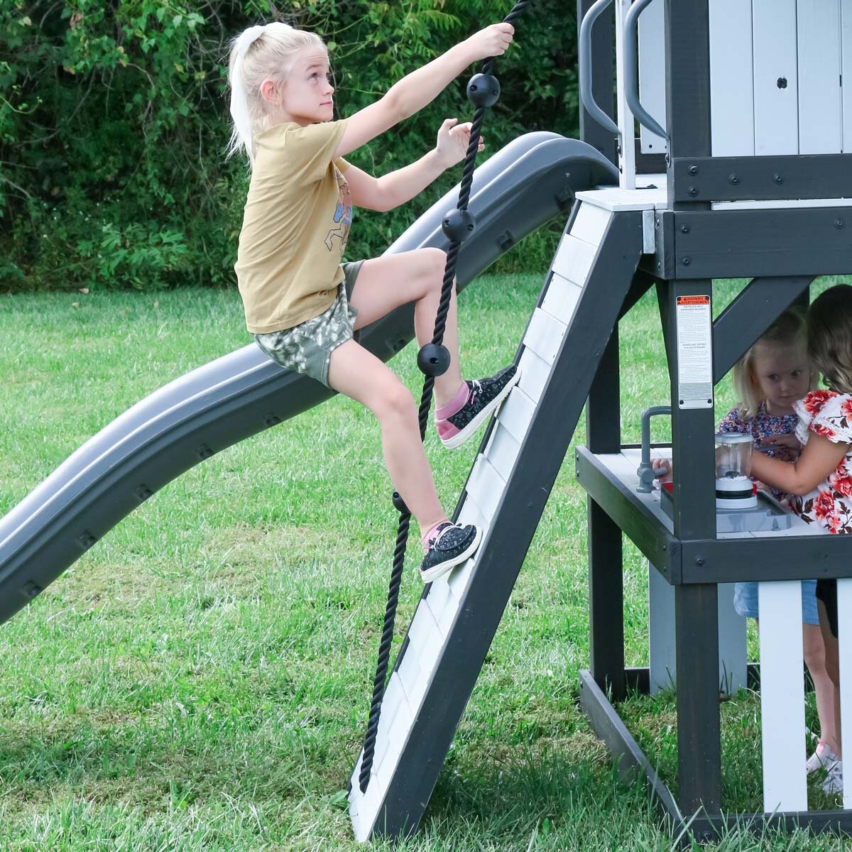 Backyard Discovery Whispering Point Wooden Climbing Frame and Swing Set (3-10 Years)