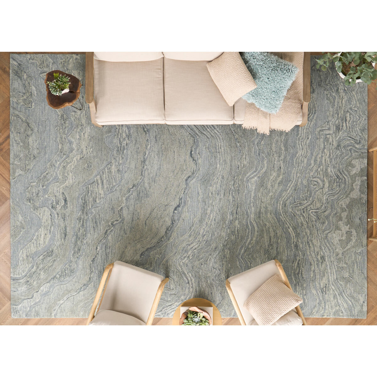 Nourison Graceful Rug, in 4 colours