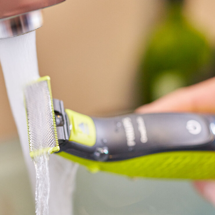 Philips One Blade Face & Body Gift Set with Additional 3x Blade Pack