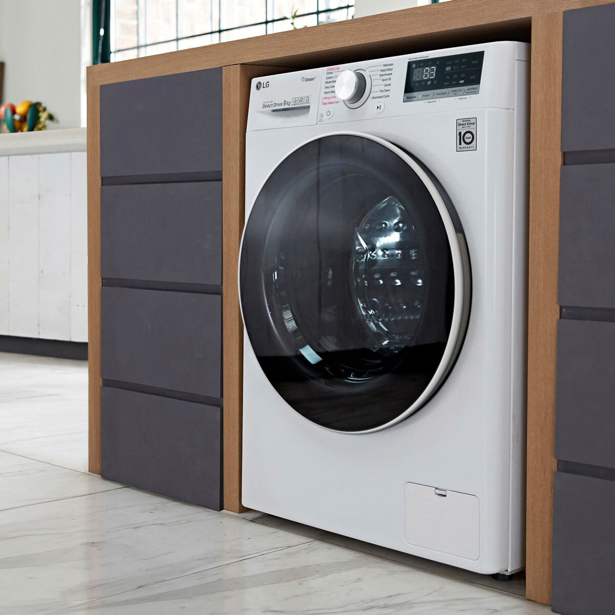LG Steam™ with AI DD V5 F4V509WSE, 9kg, 1400rpm, Washing Machine, D Rated in White