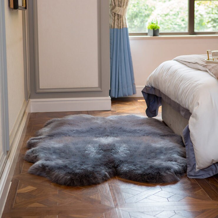 Windward 100 Sheepskin Quad Rug, Grey Costco UK