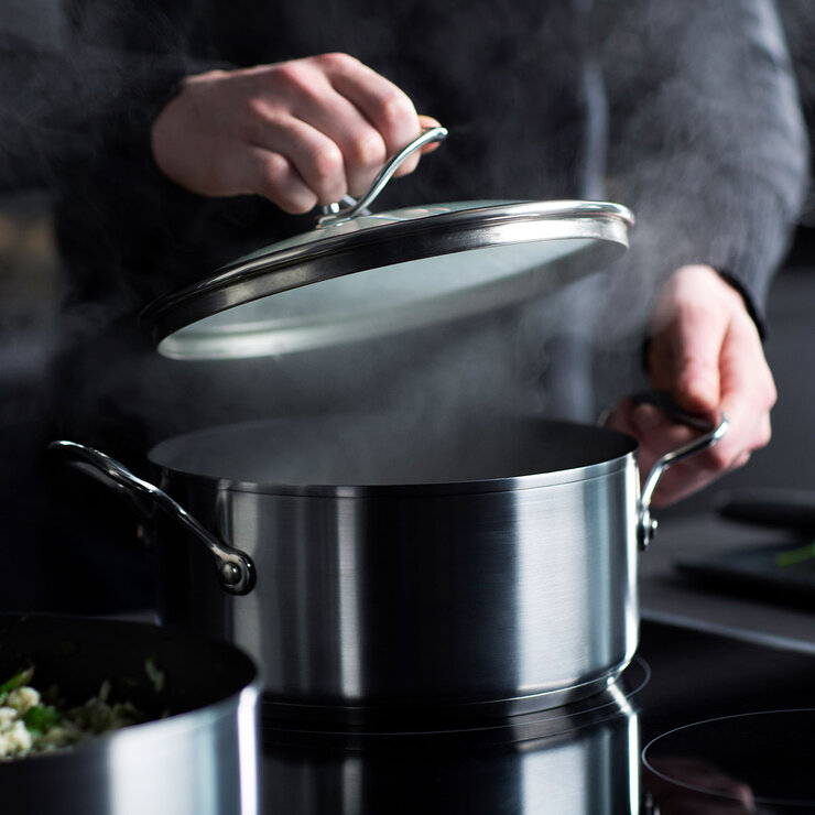 Circulon C-Series Stockpot, 26cm