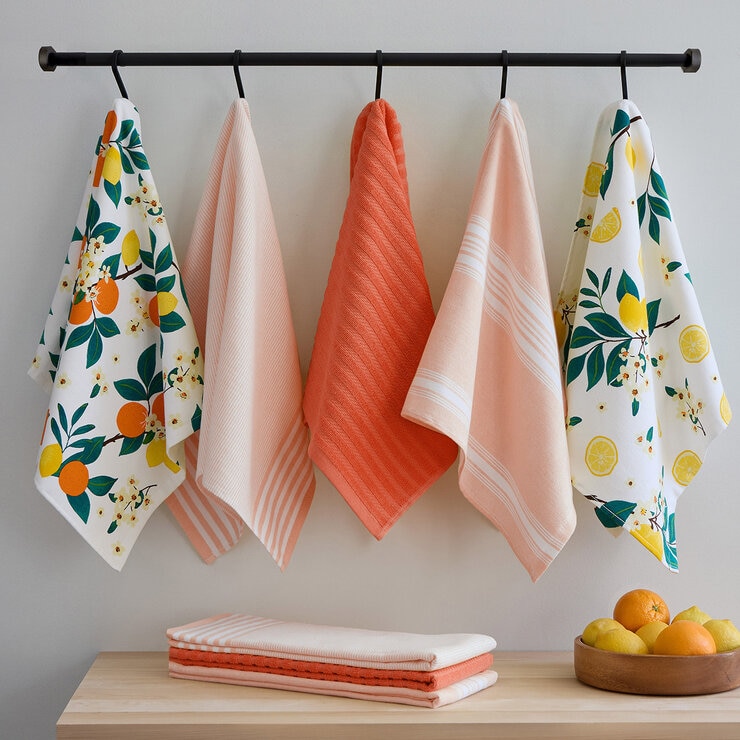 Mikasa Kitchen Towels 8 Pack, in 4 Designs Mikasa Kitchen Towels 8 Pack, in 4 Designs