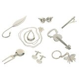 Buy Tom Smith Swarovski Crackers Pack of 8 in Red Gifts Image at Costco.co.uk
