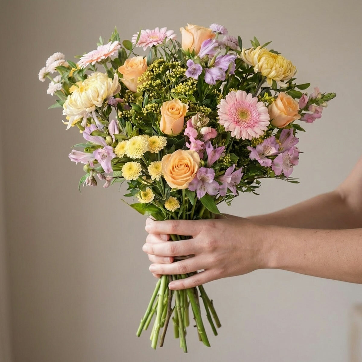 Mother's Day 24 Stem Honey Blossom Bouquet with Greetings Card