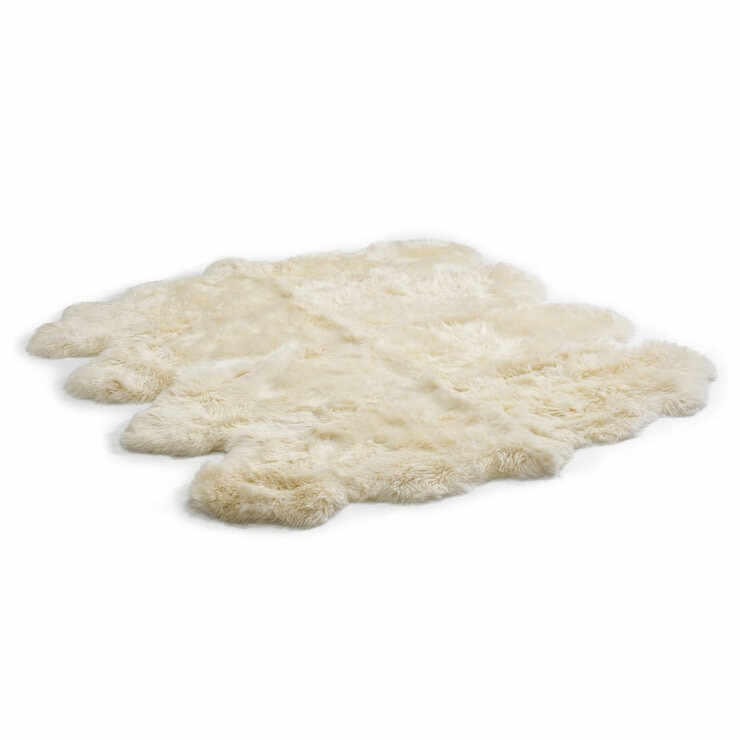 Bowron Longwool 100% Sheepskin Octo Rug, Champagne