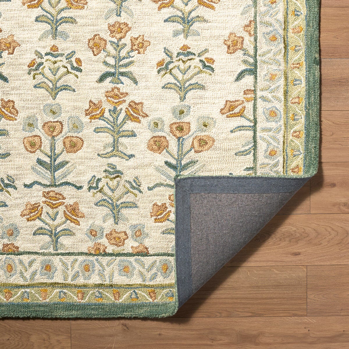 Livabliss Fairfax Green Wool Rug, In 2 Sizes Livabliss Fairfax Green Wool Rug, In 2 Sizes