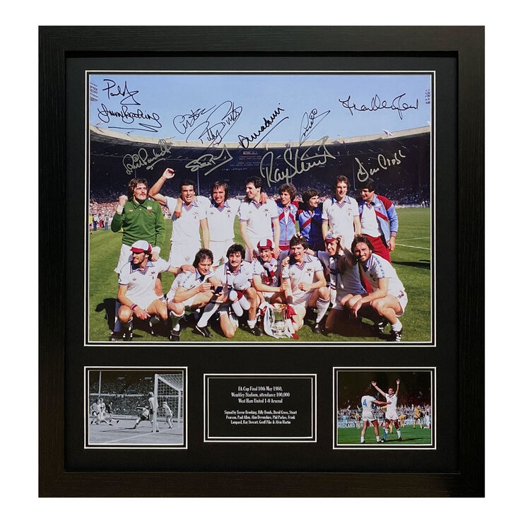West Ham United 1980 Signed Framed Photograph West Ham United 1980 Signed Framed Photograph