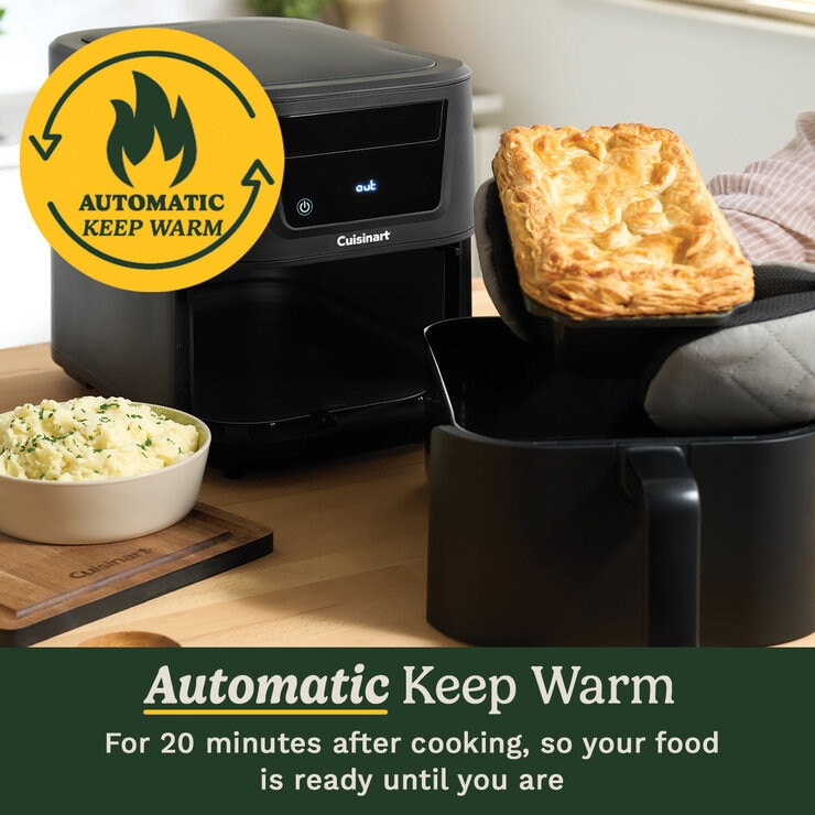 Lifestyle image of Cuisinart 7.6L Air Fryer with automatic keep warm