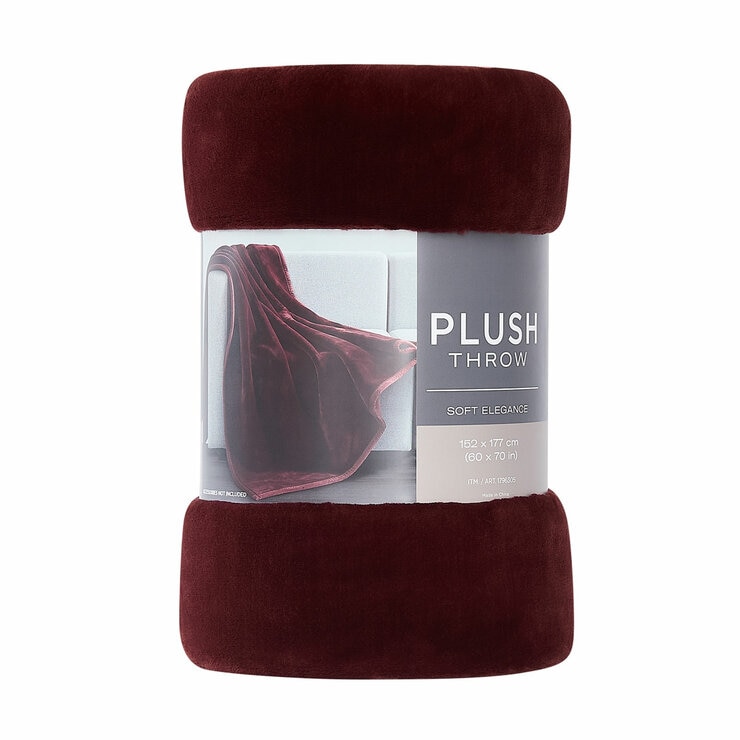Coco Plush Throw in Red, 152 x 177 cm