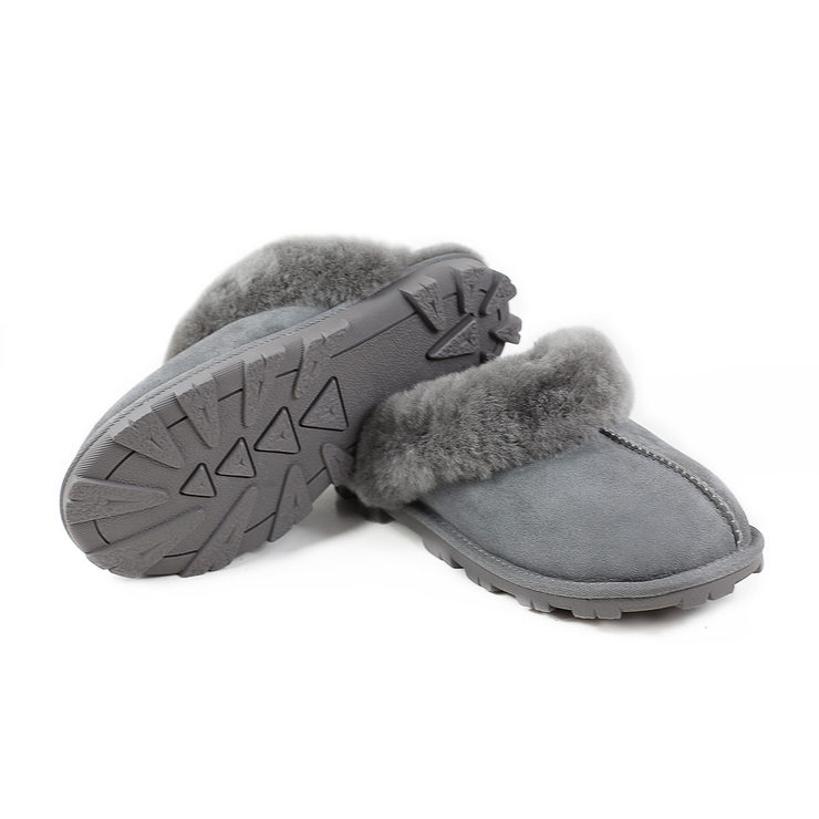 Kirkland Signature Women's Shearling Slippers in Grey, Size 5 | Costco UK