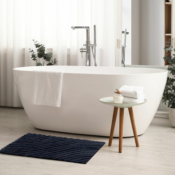 Safdie Tufted Wave Blue Bath Mat, 56 x 91 cm Safdie Tufted Wave Blue Bath Mat, 56 x 91 cm