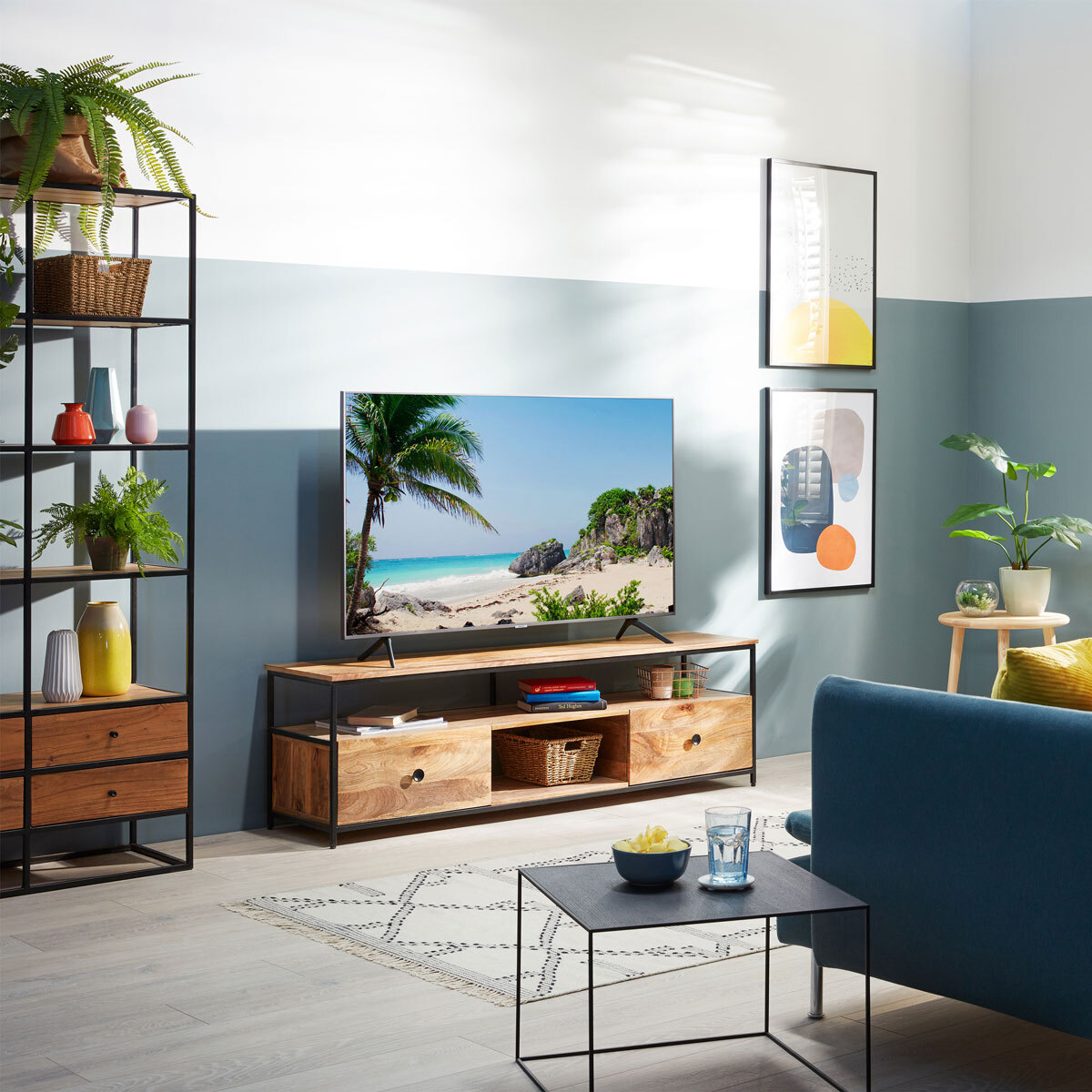 Samsung UE70TU7100KXXU 70 Inch 4K Ultra HD Smart TV Costco UK