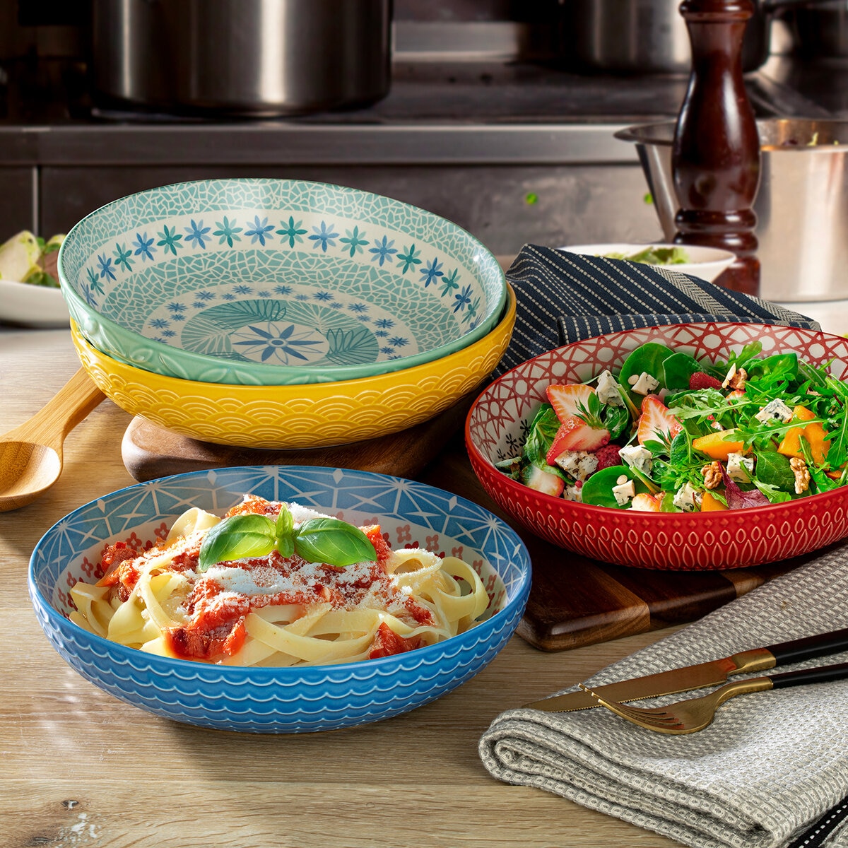 Sig House Stoneware Serve Bowls 4 Piece
