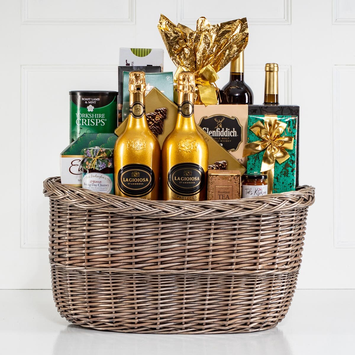 Prosecco & Treats Basket