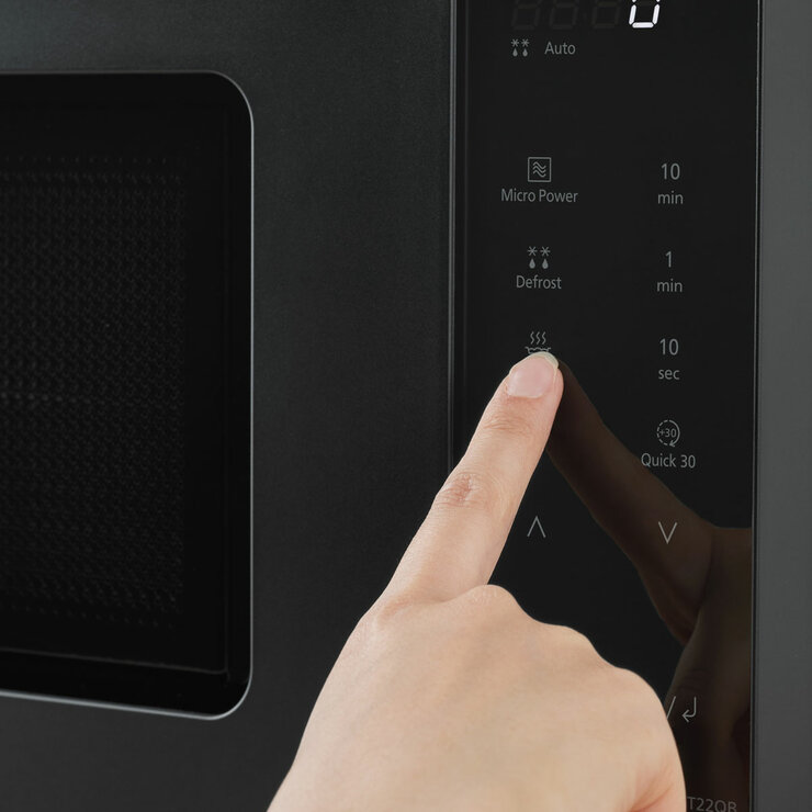 Panasonic 20L Solo Microwave
