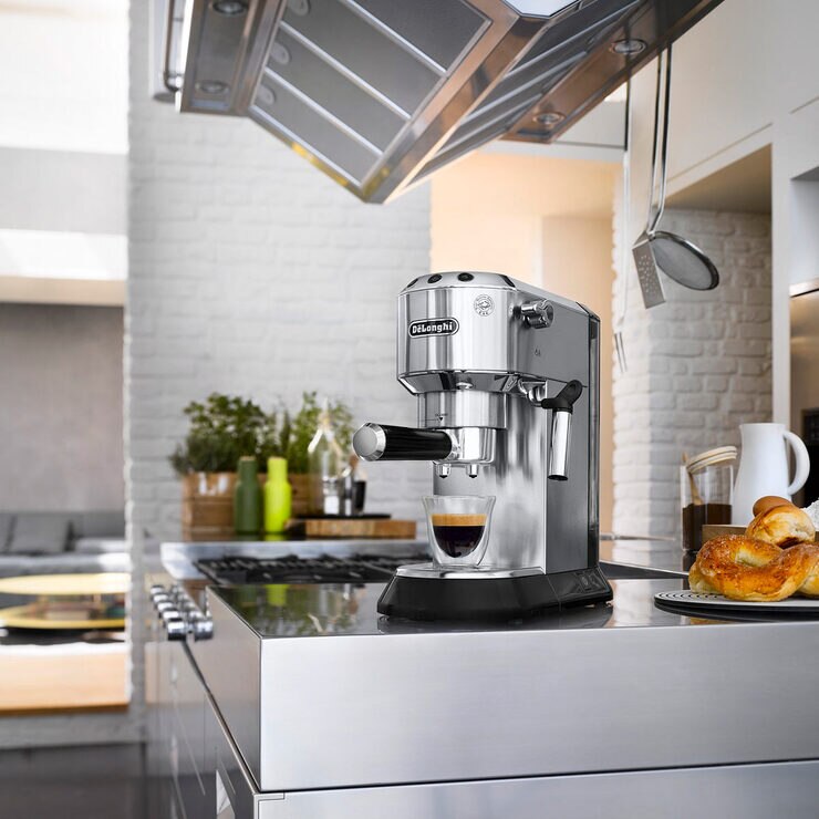 De'Longhi Dedica Coffee Machine Bundle Pack, Silver ECKG6840.M Costco UK
