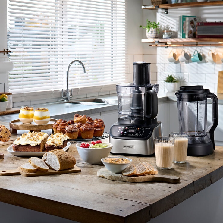 Kenwood One Touch Food Processor & Blender Lifestyle