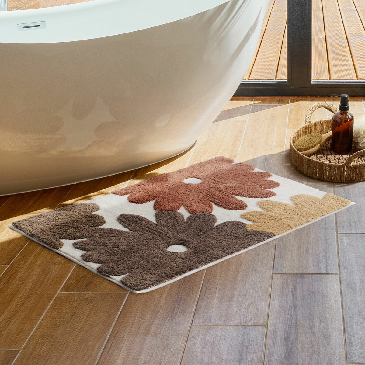 Home Inspiration Flower Bath Mat in 3 Colours, 55 x 91 cm Home Inspiration Flower Bath Mat in 3 Colours, 55 x 91 cm
