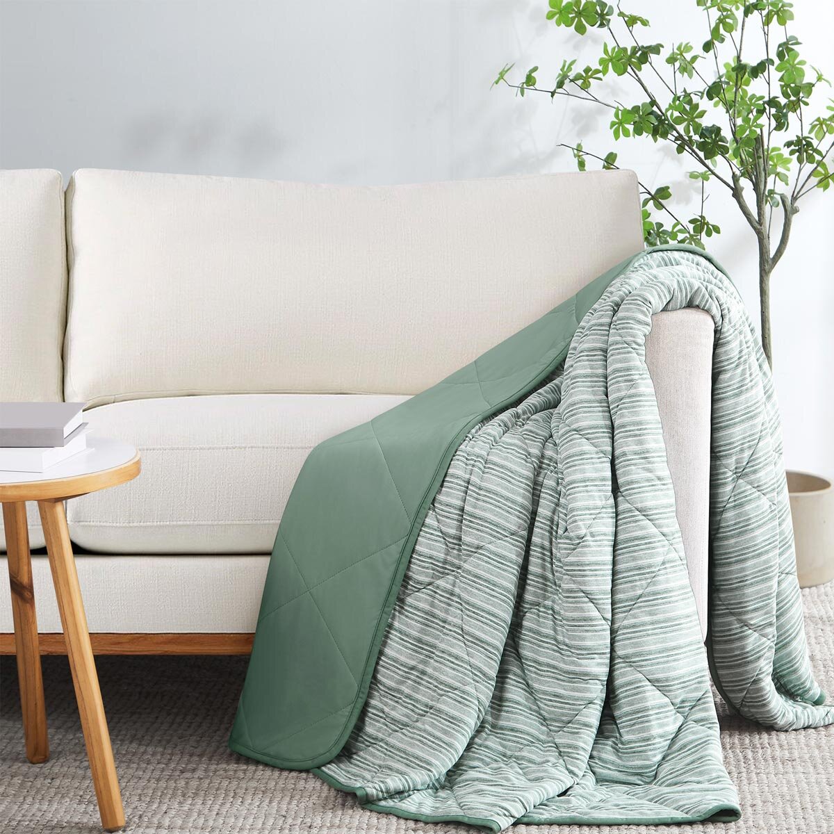Cooling Throw in 3 colours, 152 x 178 cm