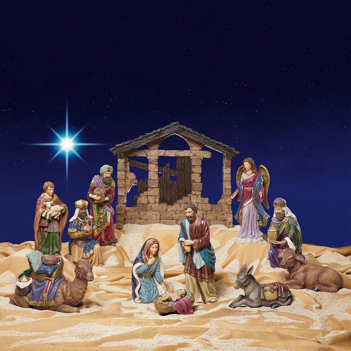 Nativity set lifestyle image