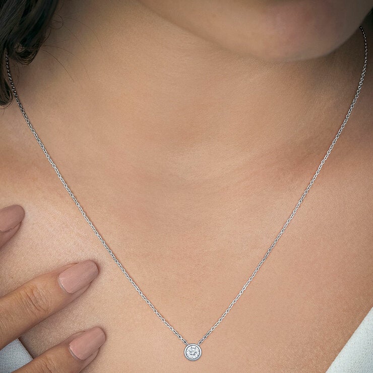 0.30ctw Round Brilliant Cut Diamond Solitaire Pendant, 14ct White Gold 0.30ctw Round Brilliant Cut Diamond Solitaire Pendant, 14ct White Gold