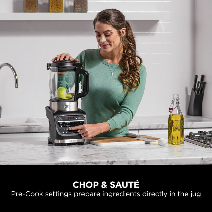 Lifestyle image of Ninja Foodi Blender & Soup Maker being used