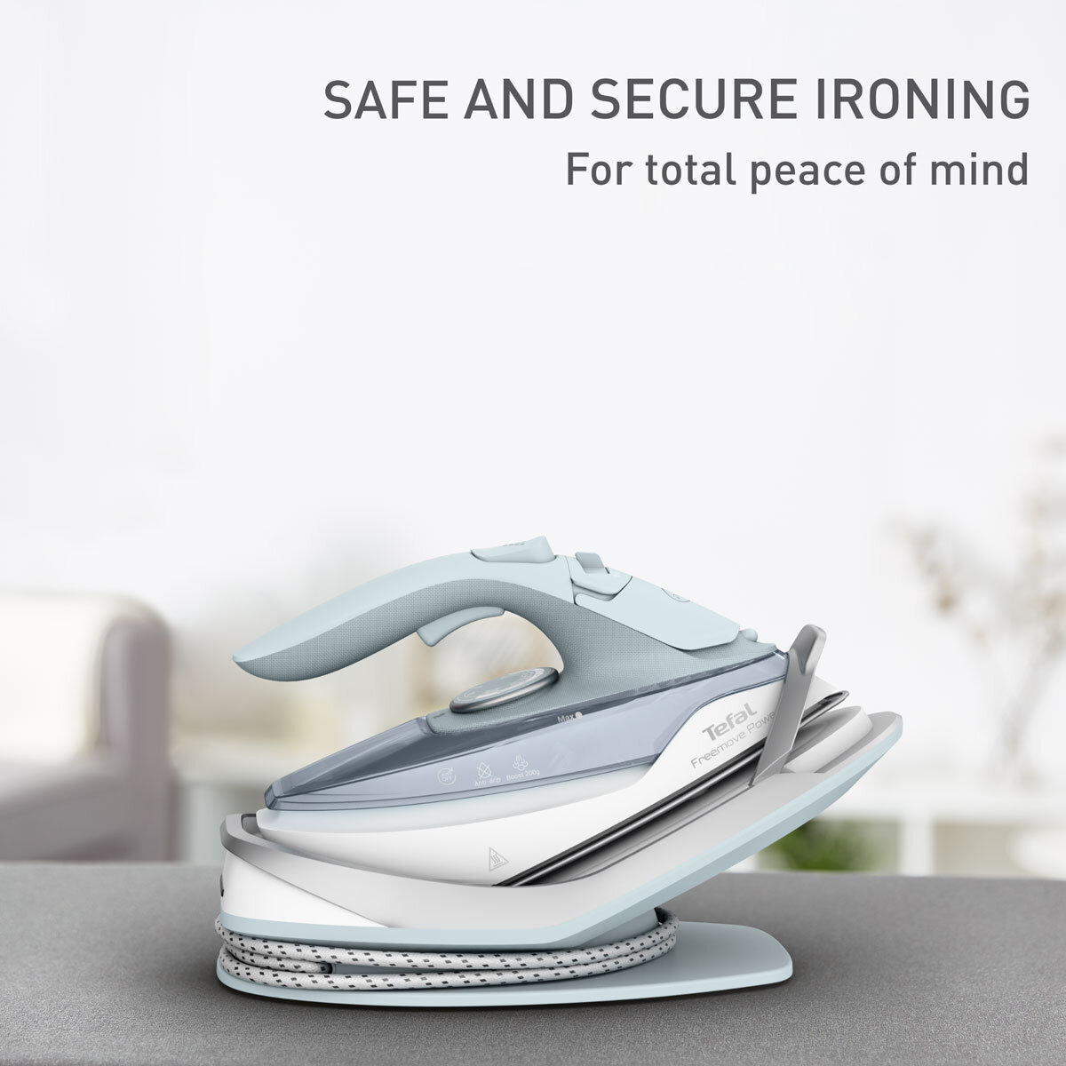 Tefal Freemove Power Steam Iron Lifestyle Image