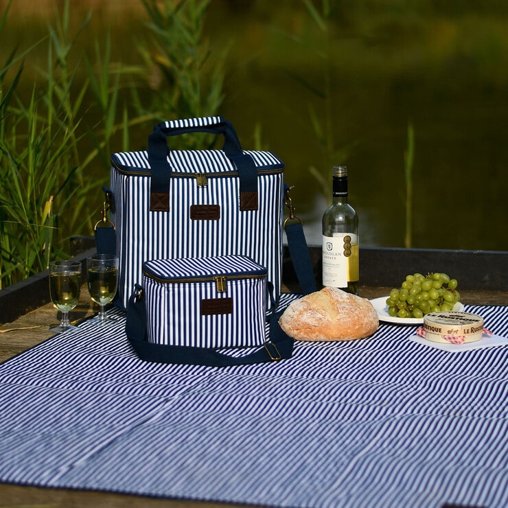 Navigate Three Rivers Family Cool Bag, Picnic Blanket and Personal Cool Bag Bundle