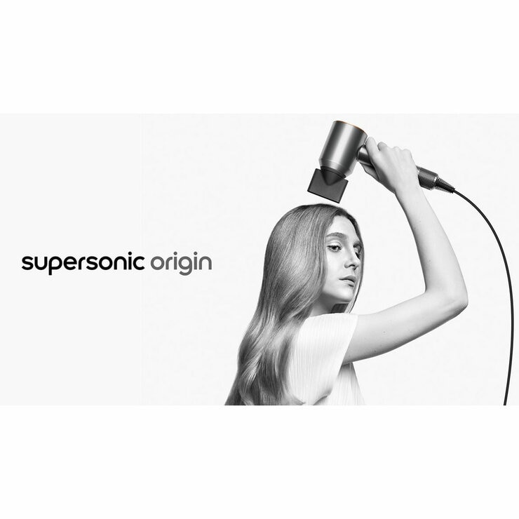 Lifestyle image of Dyson Supersonic