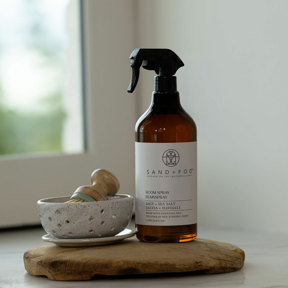 Sand & Fog Room Spray, 1 litre in 2 Fragrances Sand & Fog Room Spray, 1 litre in 2 Fragrances