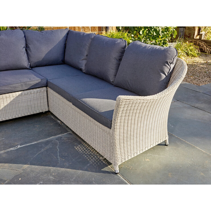 6 Sofa 6 Sofa