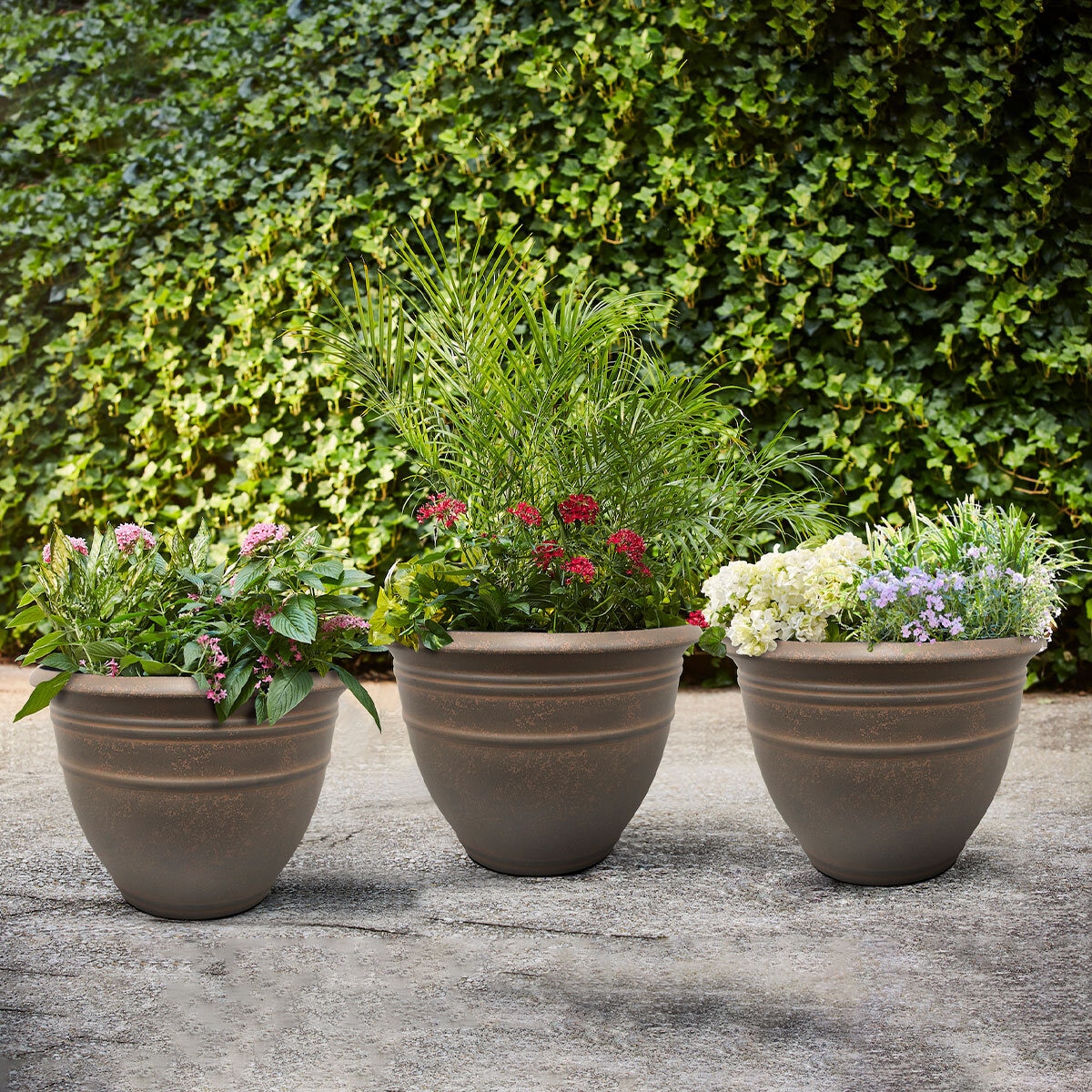 ATT Southern 37cm Hudson Resin Planters, 3 Pack Costco UK