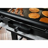 Blackstone E-Series 17" Tabletop Electric Griddle with Hood Blackstone E-Series 17" Tabletop Electric Griddle with Hood
